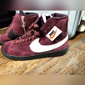 Nike shoes purple white and black high tops
